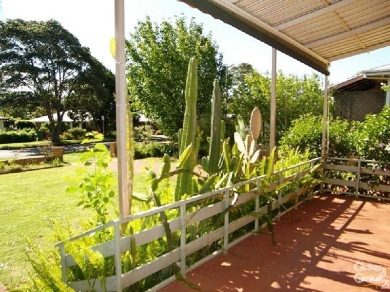 14 Camden Street, Harristown QLD 4350