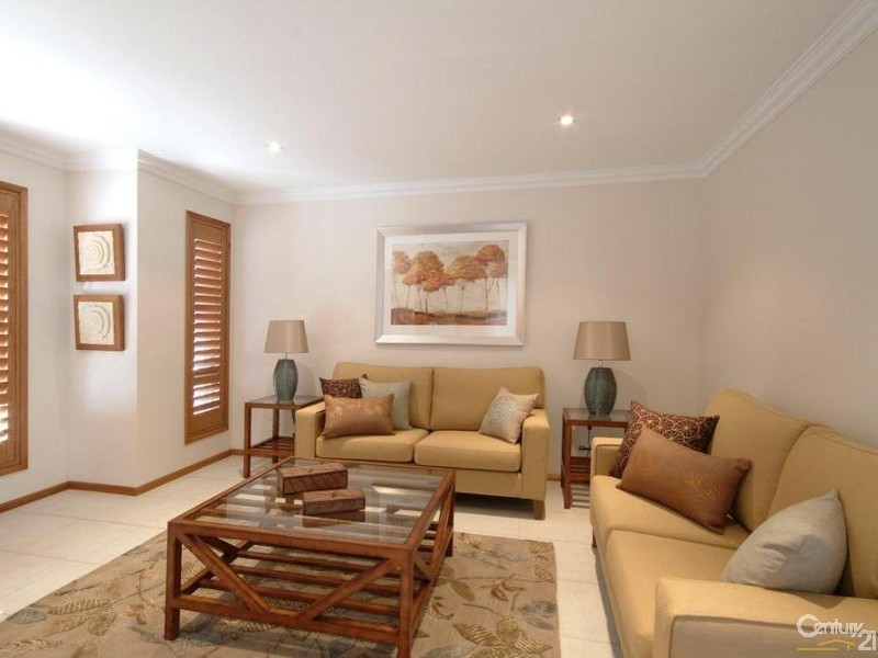 375 Mackenzie Street, Middle Ridge QLD 4350