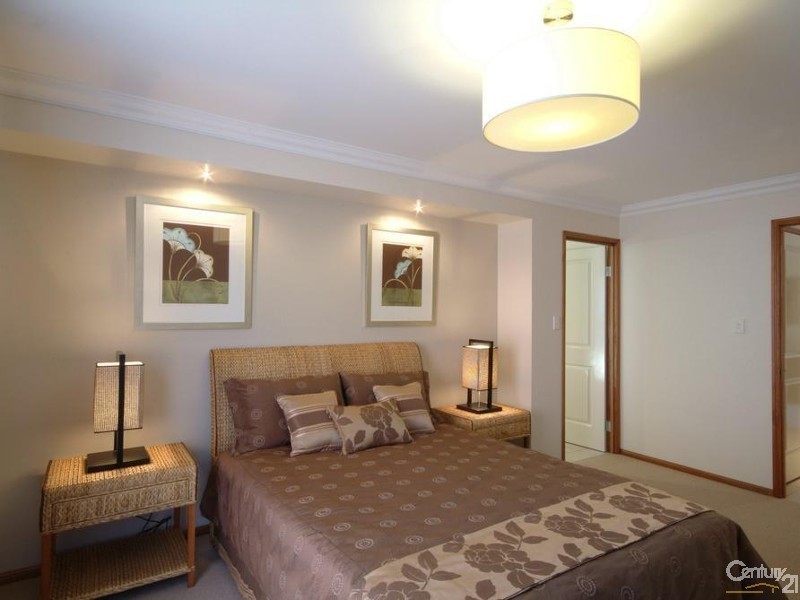 375 Mackenzie Street, Middle Ridge QLD 4350