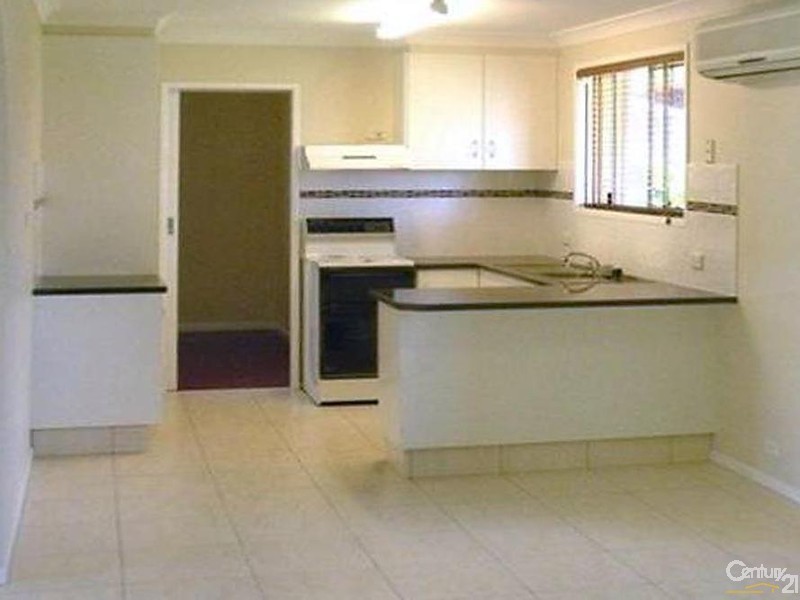 7 Diane Court, Centenary Heights QLD 4350