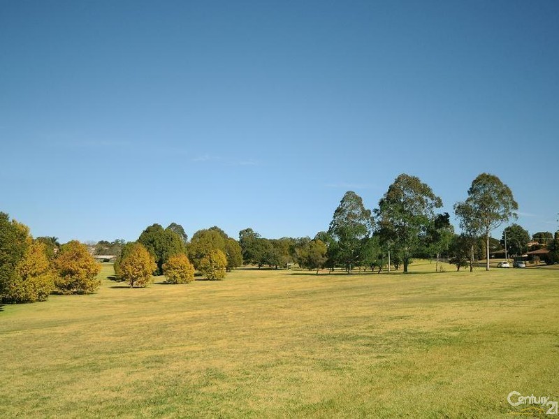 5 Amanda Drive, Centenary Heights QLD 4350