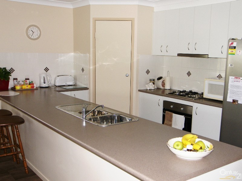 6 Curlew Street, Meringandan QLD 4352