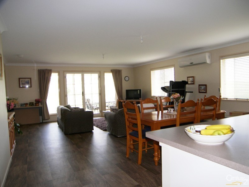 6 Curlew Street, Meringandan QLD 4352