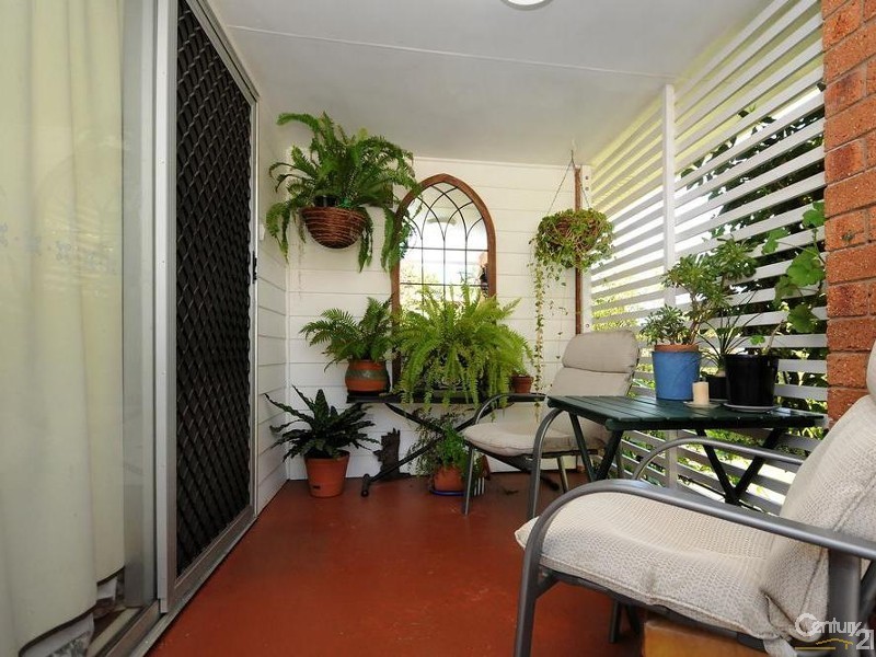 11 Festival Street, Rockville QLD 4350