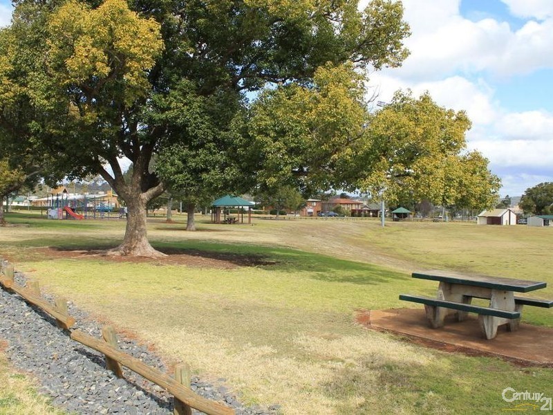 9/51 Gipps Street, Drayton QLD 4350