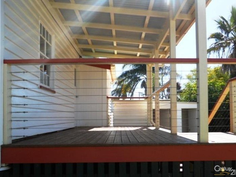 16 Helen Street, Newtown QLD 4350