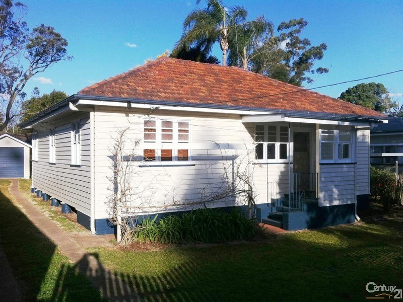 74C Mackenzie Street, Mount Lofty QLD 4350