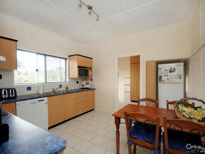 132a Hill Street, Newtown QLD 4350