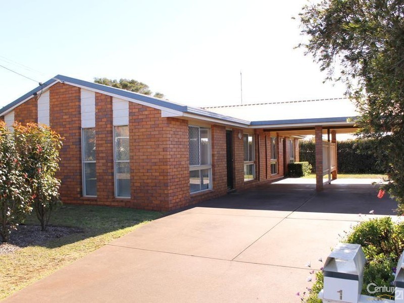 5 Diane Court, Centenary Heights QLD 4350