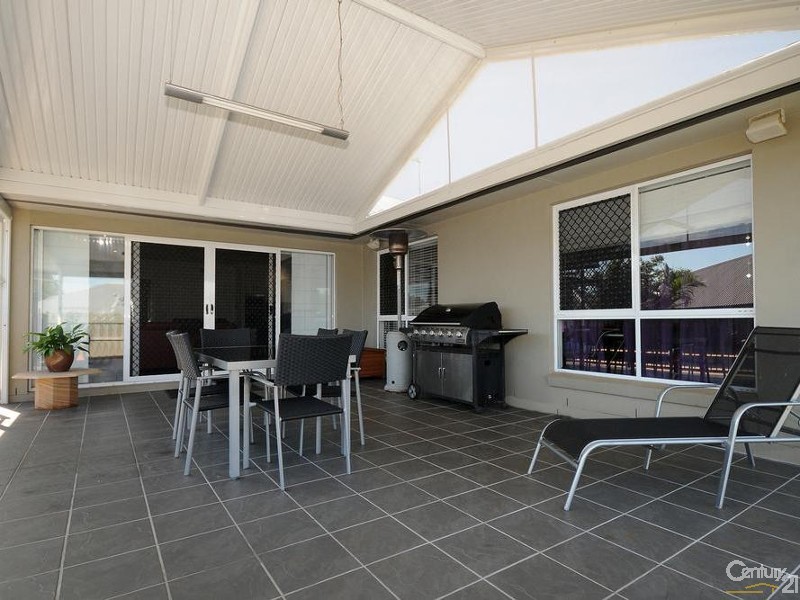 9 Quail Street, Rangeville QLD 4350