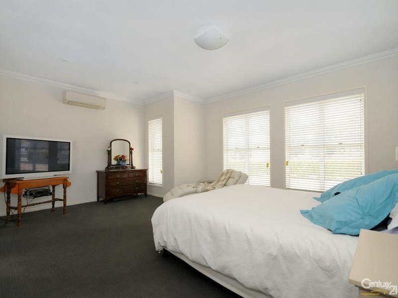 9 Quail Street, Rangeville QLD 4350