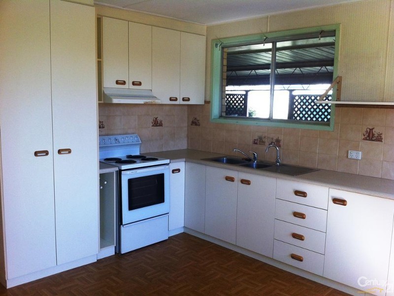 7 Boxsall Street, Newtown QLD 4350