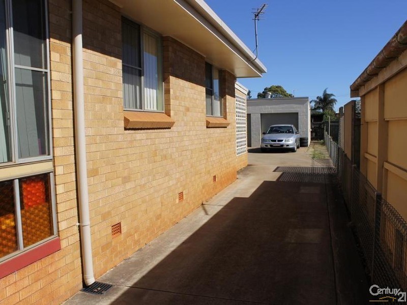 7 Boxsall Street, Newtown QLD 4350