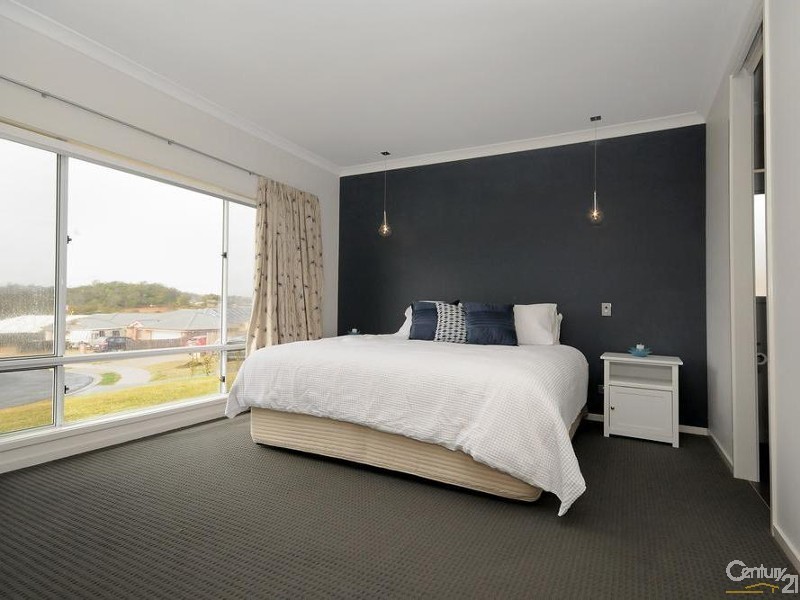 15 Sandalwood Drive, Glenvale QLD 4350