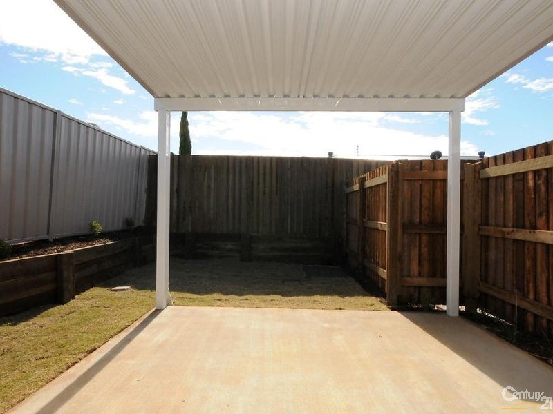1/23 Furness Ct, Kearneys Spring QLD 4350