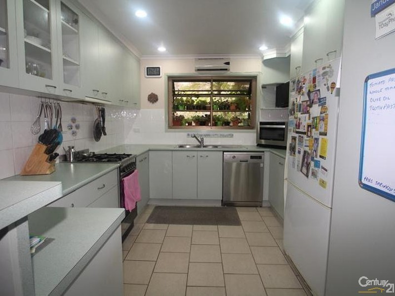 11 Horton Street, East Toowoomba QLD 4350