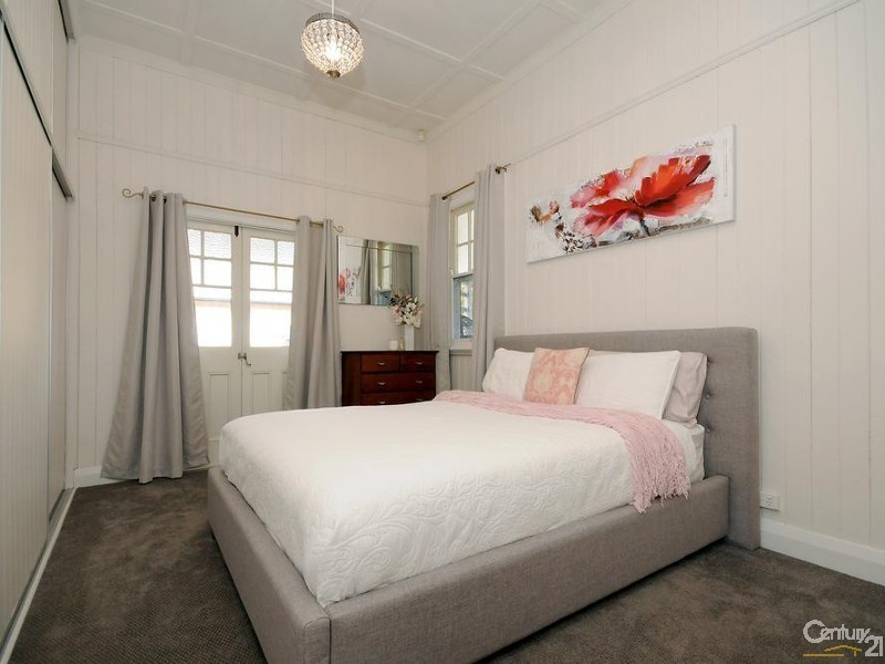 143  Campbell Street, Toowoomba QLD 4350