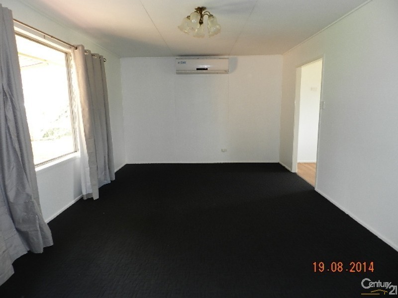 14 Camden Street, Harristown QLD 4350