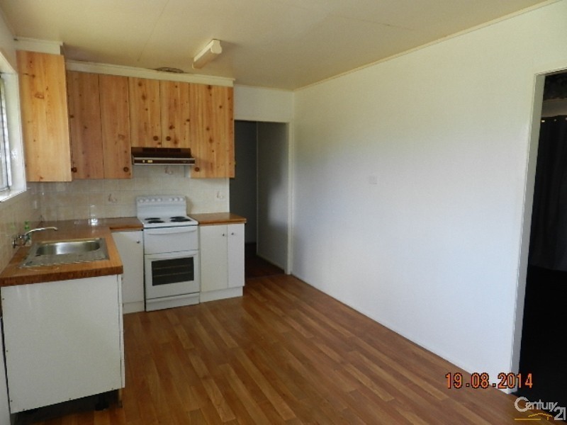 14 Camden Street, Harristown QLD 4350