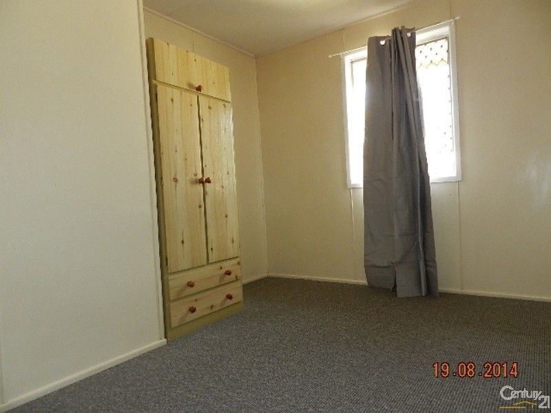 14 Camden Street, Harristown QLD 4350