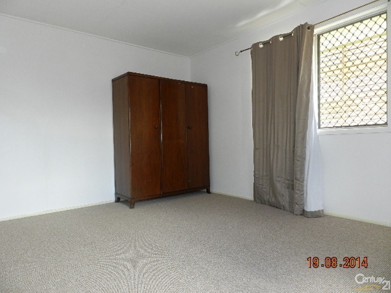 14 Camden Street, Harristown QLD 4350