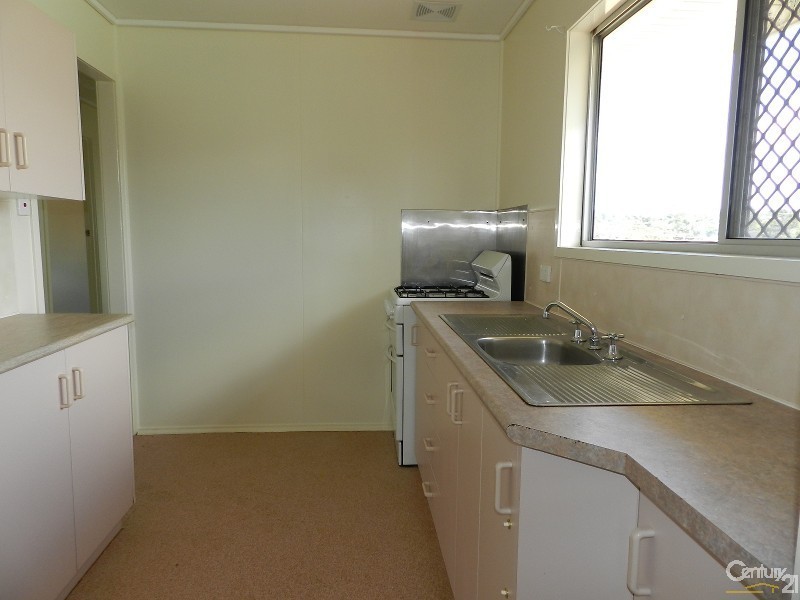 21  Festival Street, Rockville QLD 4350