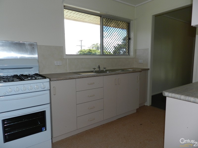 21  Festival Street, Rockville QLD 4350