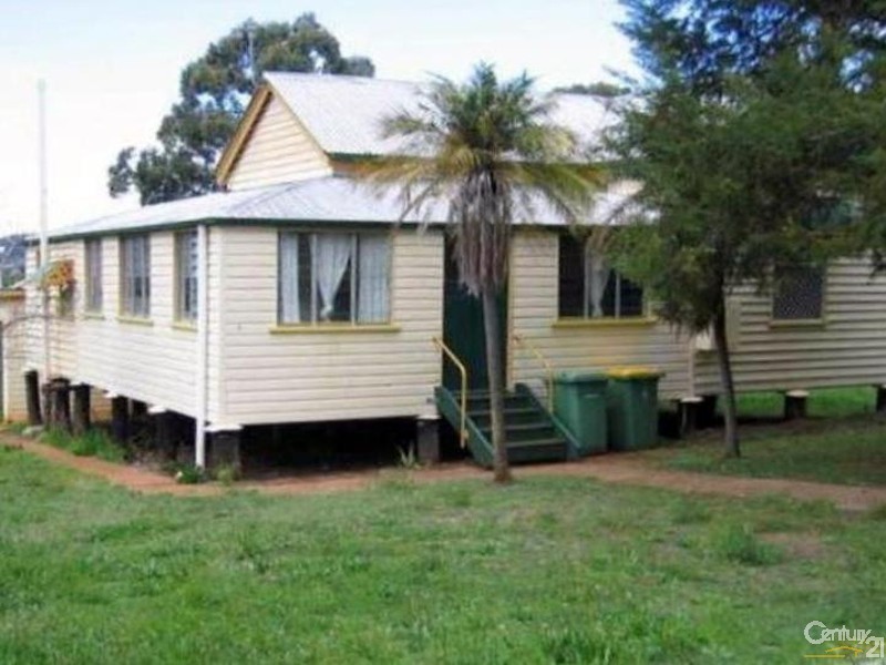 20A Holberton Street, Rockville QLD 4350