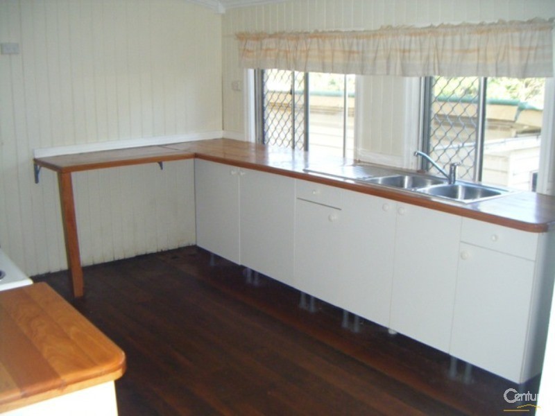 20A Holberton Street, Rockville QLD 4350