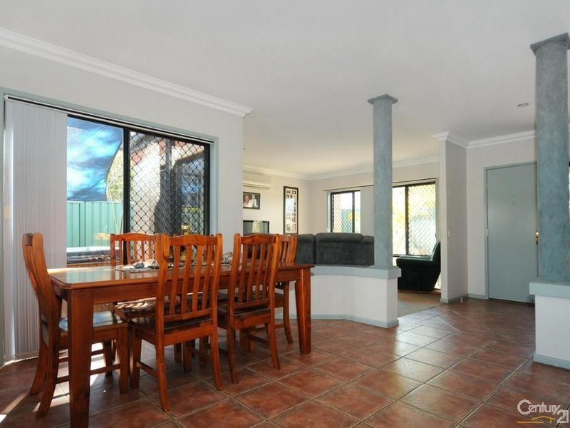 26 Weis Crescent, Middle Ridge QLD 4350