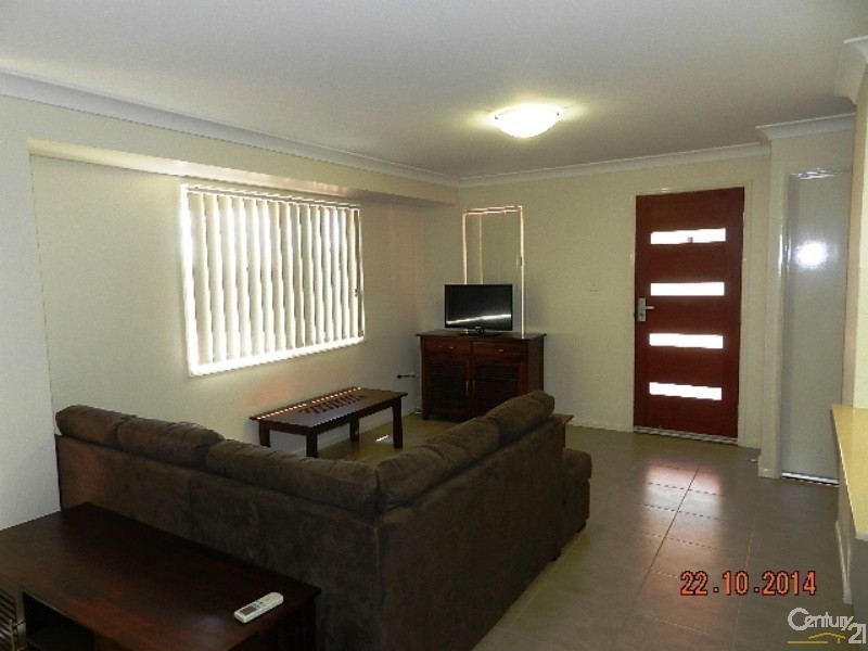 16 Anzac Avenue, Toowoomba QLD 4350