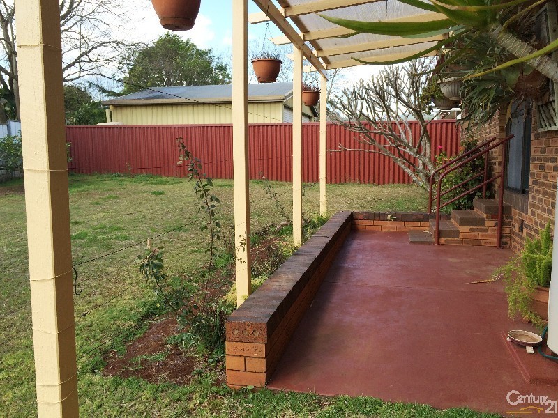 15 Boyett Street, Centenary Heights QLD 4350