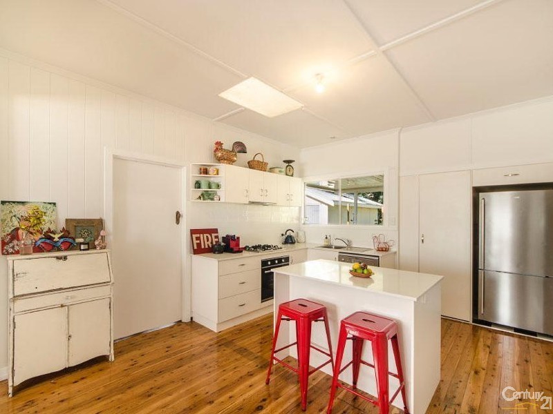 102 Perth Street, South Toowoomba QLD 4350