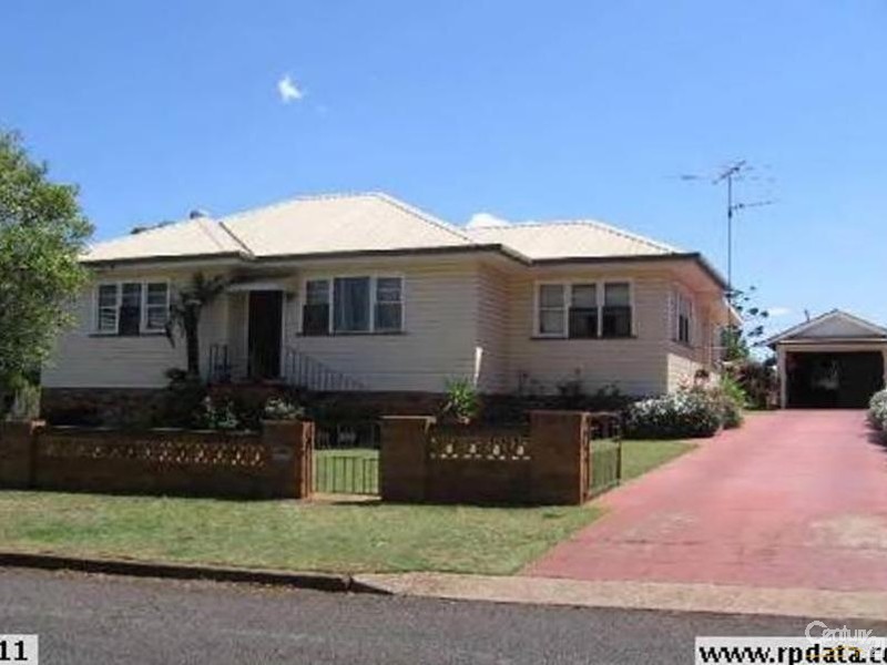 3 Blackdown Street, Harristown QLD 4350