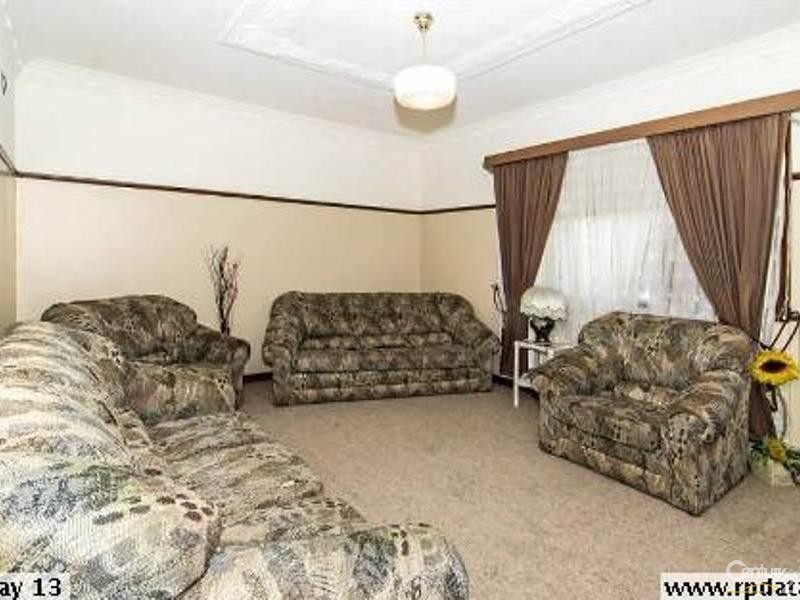 3 Blackdown Street, Harristown QLD 4350