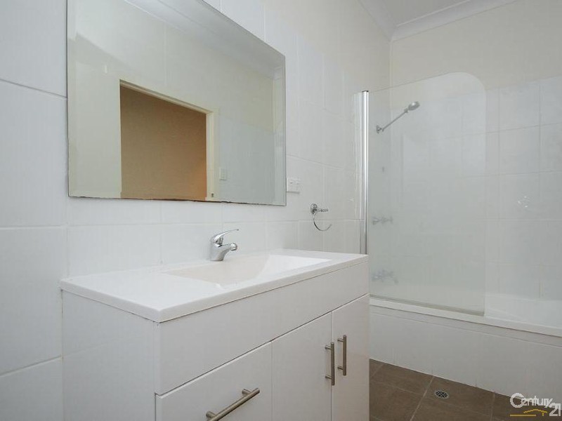 16 Webb Street, Rangeville QLD 4350
