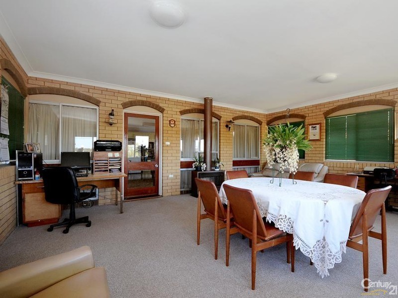 19 Mott Crescent, Toowoomba QLD 4350