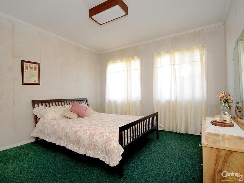 19 Mott Crescent, Toowoomba QLD 4350