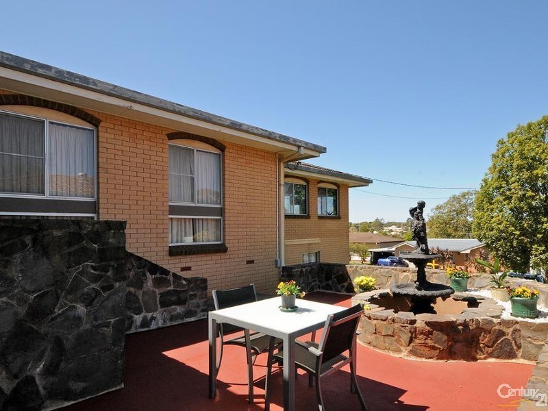 19 Mott Crescent, Toowoomba QLD 4350