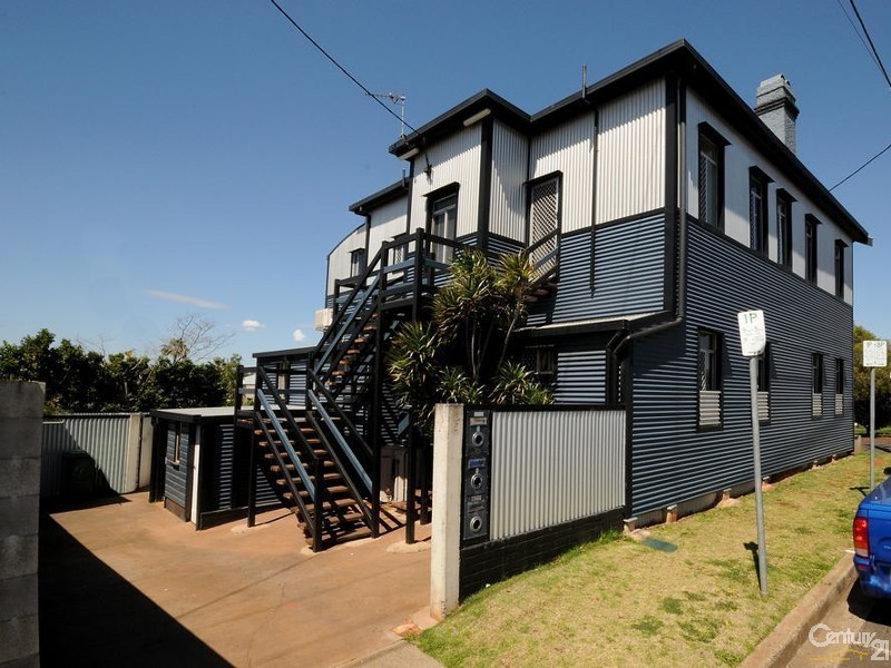 5 Royal Street, Toowoomba QLD 4350