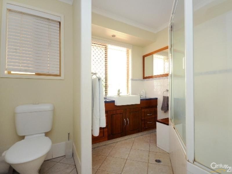 129 Rowbotham Street, Rangeville QLD 4350