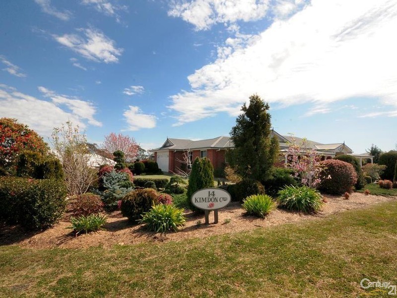 14 Kimdon Crescent, Highfields QLD 4352