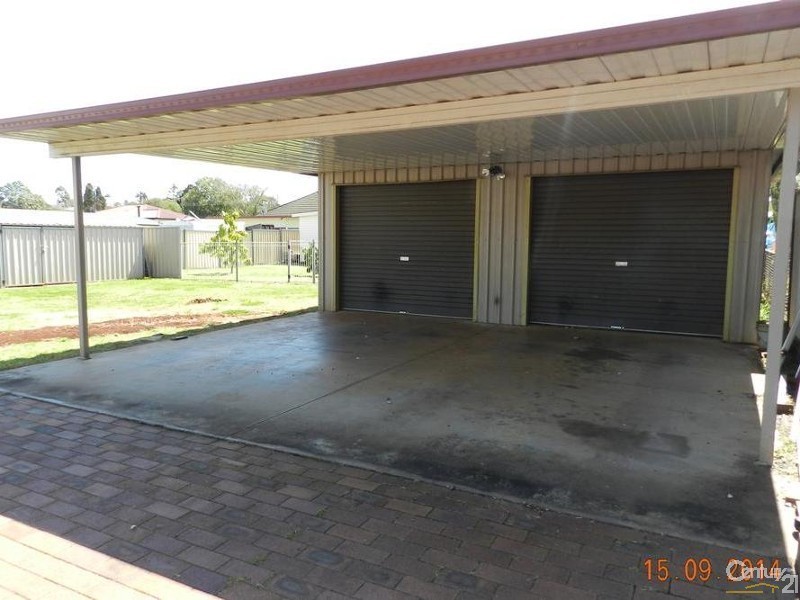 23 Devine Street, Harristown QLD 4350