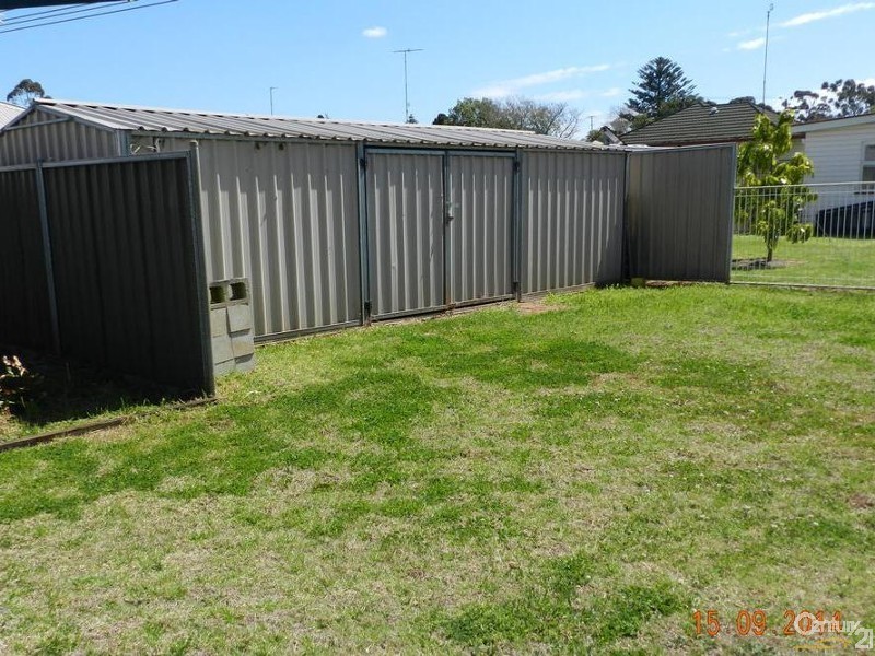 23 Devine Street, Harristown QLD 4350