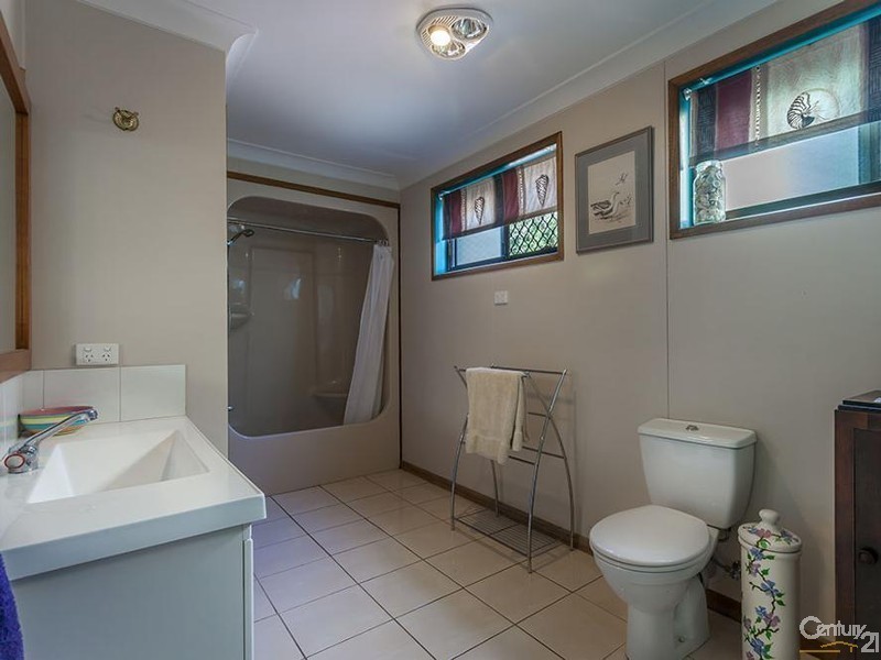 11 Mabel Street, Harlaxton QLD 4350