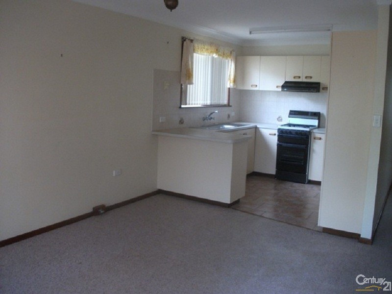 2/5 Riethmuller Street, Kearneys Spring QLD 4350