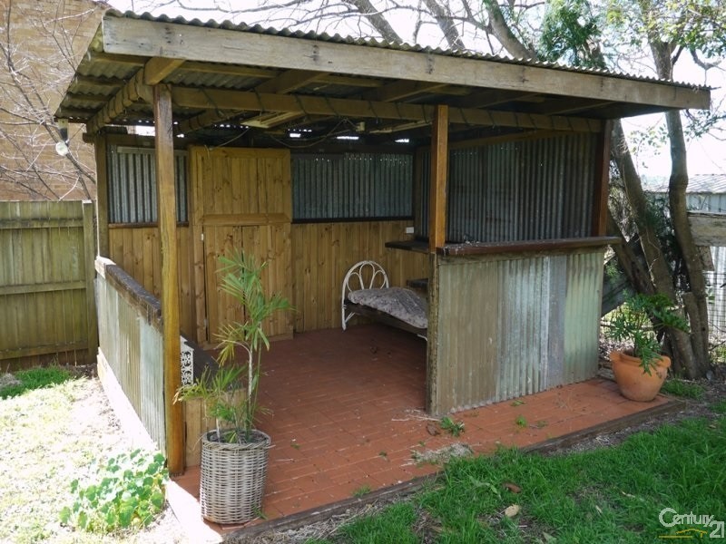 9 O’Quinn Street, Harristown QLD 4350