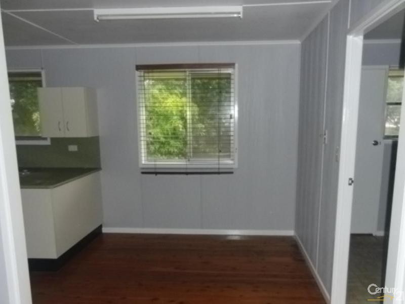 64 Sardon Street, Centenary Heights QLD 4350