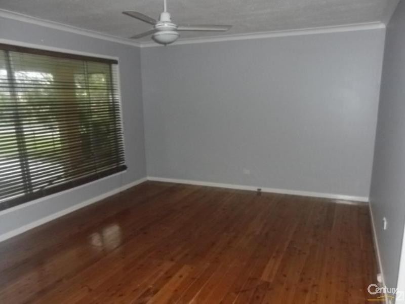 64 Sardon Street, Centenary Heights QLD 4350