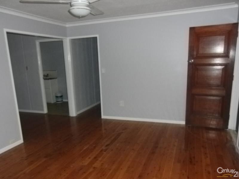 64 Sardon Street, Centenary Heights QLD 4350